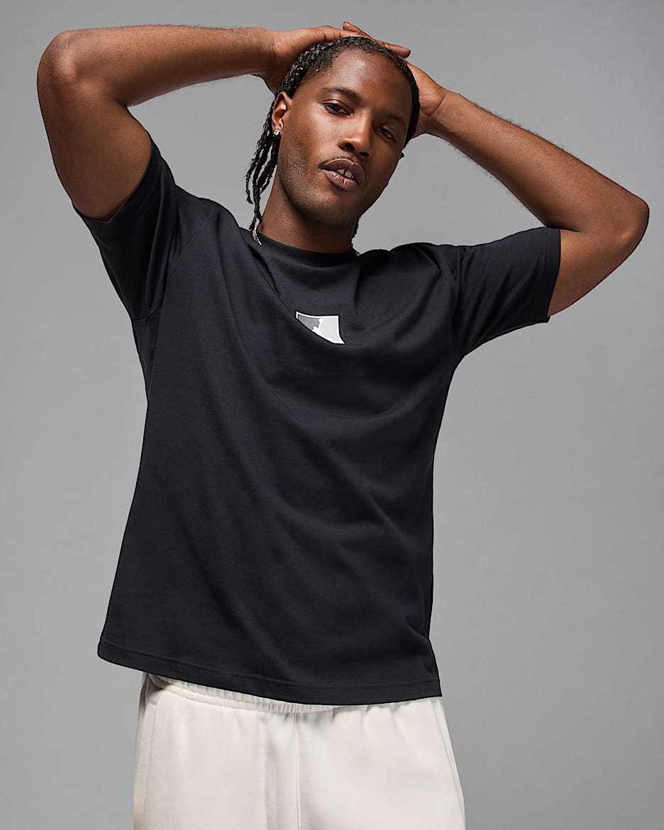 Jordan Brooklyn Men's T-Shirt. Nike IL